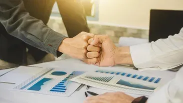 qué es un intermediario financiero