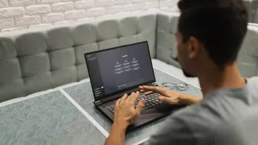  Los mejores generadores de texto con inteligencia artificial