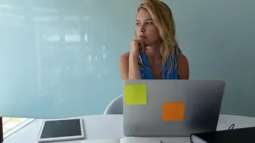 Answer Engine Optimization (AEO) la estrategia que redefine el SEO