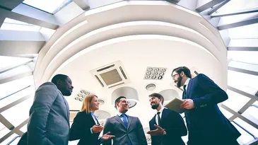 Cinco claves para controlar la comunicación gestual en una negociación