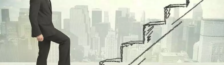 como-se-llega-a-ocupar-un-puesto-directivo