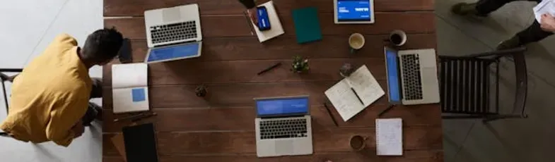 Liderazgo laissez faire qué es y qué ventajas tiene							